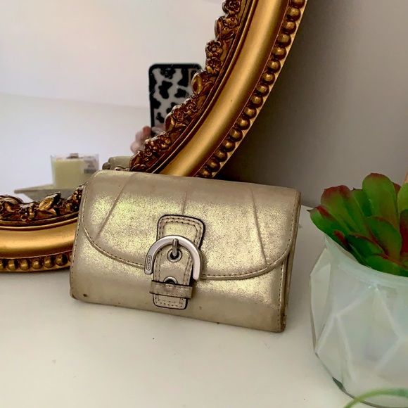 Coach Wallet - Picture 1 of 12